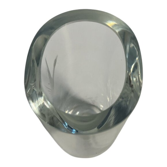 Vintage Etched Crystal Vase with Flying Geese – Heavy Clear Glass – 5 x 3.5 - Picture 4 of 4